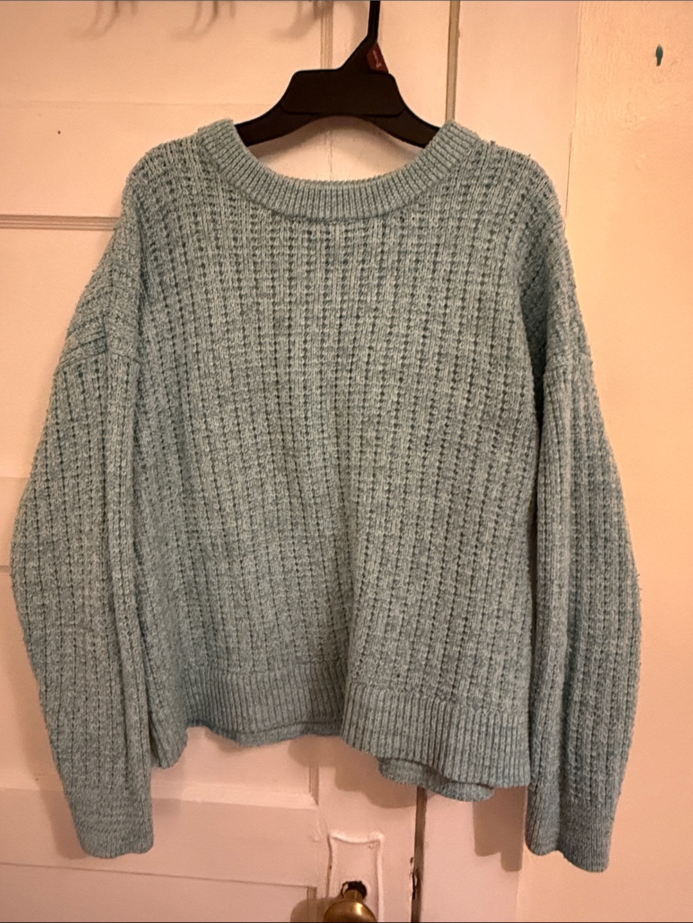 Time and Tru Light Blue Crew Neck Textured Knit Sweater